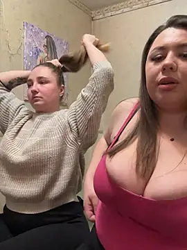 Snapshot of Sara_Slow chatting on 02.25.25 Sara Slow online show from 02.25.25