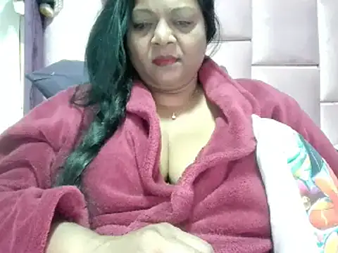 IndianDelia online show from 10.22.25