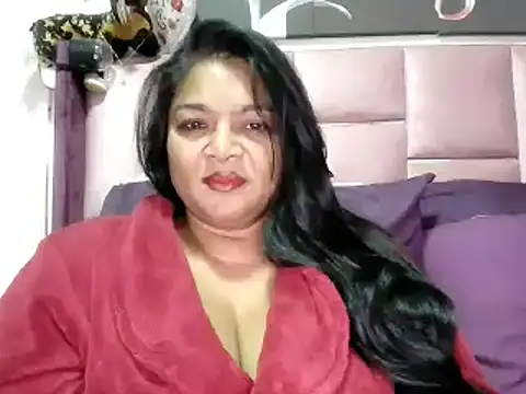 Snapshot of IndianDelia chatting on 05.01.26 IndianDelia online show from 05.01.26