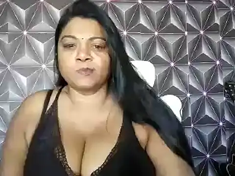 Snapshot of IndianDelia chatting on 05.26.26 IndianDelia online show from 05.26.26