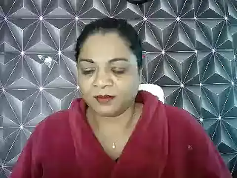 Snapshot of IndianDelia chatting on 06.20.26 IndianDelia online show from 06.20.26
