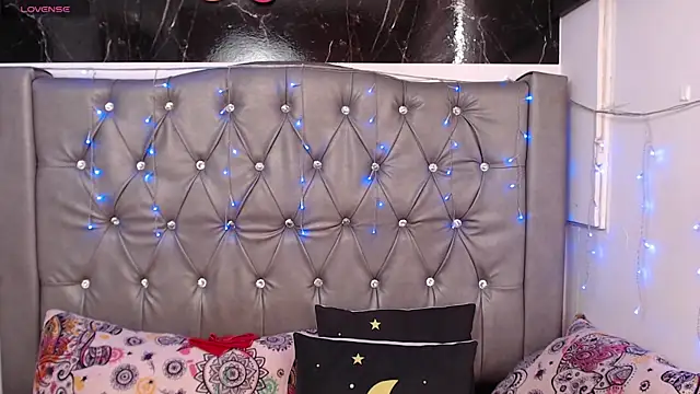 LAILAGUMMY online show from 03.31.26