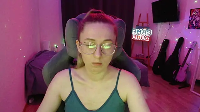 Snapshot of AnabelFrel chatting on 01.09.25 AnabelFrel online show from 01.09.25