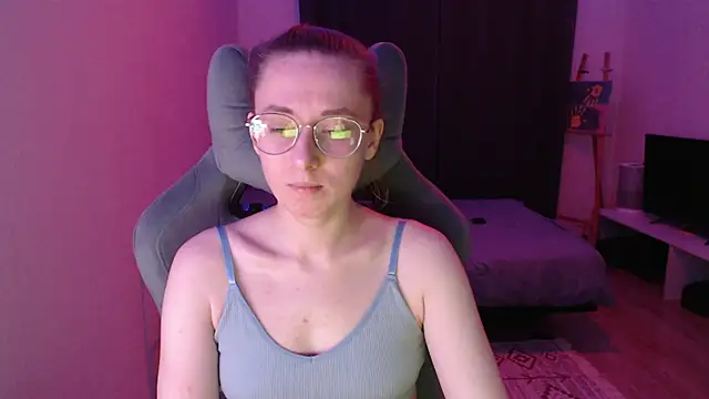 Snapshot of AnabelFrel chatting on 11.06.25 AnabelFrel online show from 11.06.25