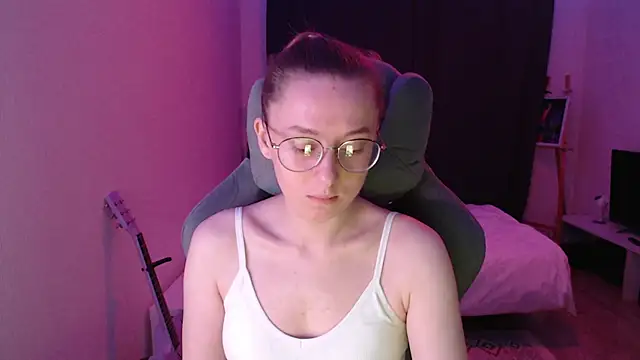 Snapshot of AnabelFrel chatting on 01.08.26 AnabelFrel online show from 01.08.26