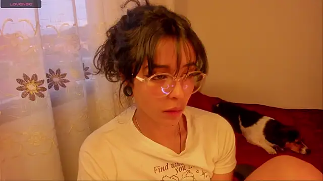 aluna 0310 online show from 12.16.24