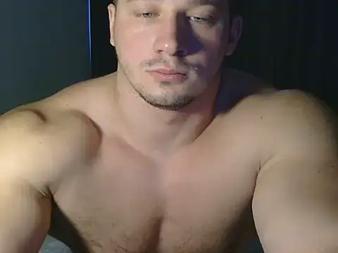 LionEdwin online show from 02.08.26