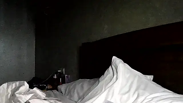 JulianaGold1 online show from 01.11.26