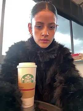 alana15 online show from 12.19.25