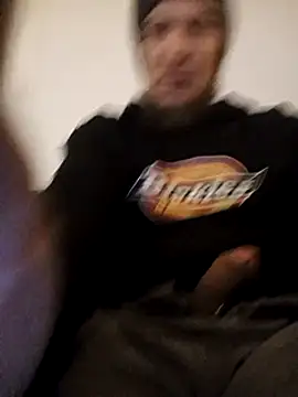 Snapshot of BunnyandClydeDk chatting on 01.23.25 BunnyandClydeDk online show from 01.23.25