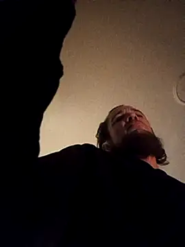 Snapshot of BunnyandClydeDk chatting on 02.23.25 BunnyandClydeDk online show from 02.23.25