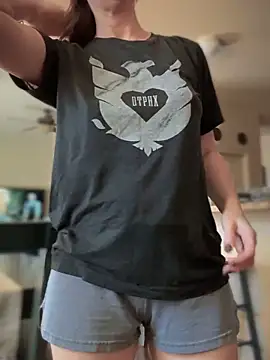 MaiseKnox online show from 01.19.25