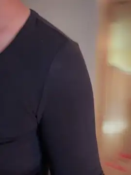 MaiseKnox online show from 09.14.25