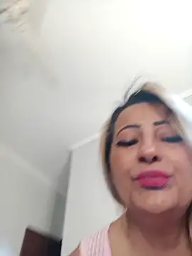 vivifernades online show from 11.10.25