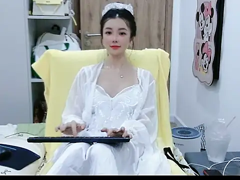 Snapshot of Cute_Ruby01 chatting on 05.22.26 Cute Ruby01 online show from 05.22.26