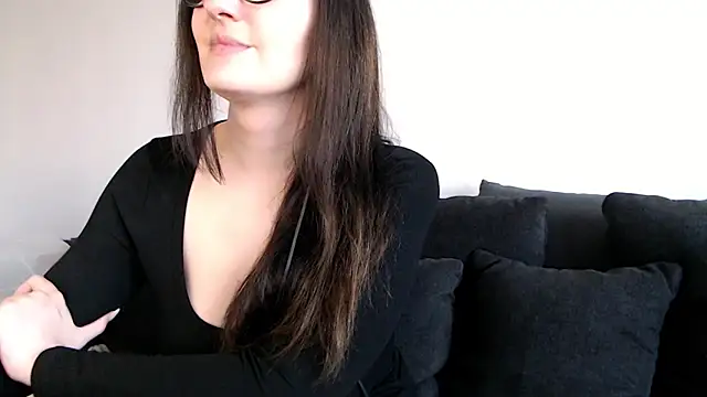 Alina Lamour online show from 07.08.26