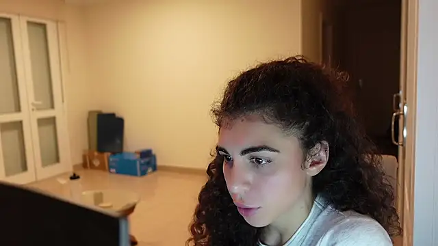 Snapshot of lady_ana_ chatting on 11.26.25 lady ana online show from 11.26.25