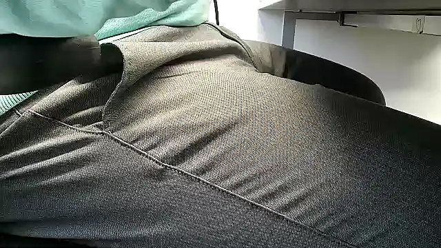 Snapshot of 69bezfleku chatting on 12.03.25 69bezfleku online show from 12.03.25