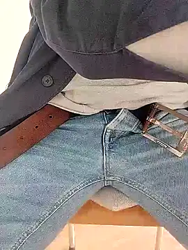 Snapshot of papiculo86 chatting on 01.14.25 papiculo86 online show from 01.14.25