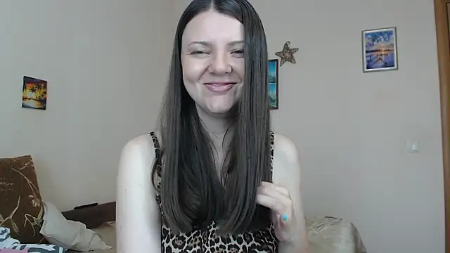 Snapshot of SugarTati chatting on 06.30.26 SugarTati online show from 06.30.26