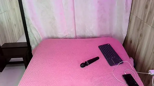 skinny Yizz online show from 11.05.25