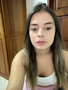 Miss valeriaa online show from 12.13.24