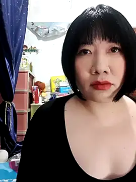 Snapshot of cindy01113520 chatting on 03.19.25 cindy01113520 online show from 03.19.25