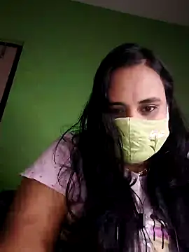 Snapshot of Sheela-Bhabi chatting on 12.14.24 Sheela-Bhabi online show from 12.14.24