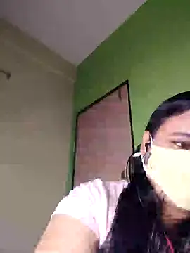 Snapshot of Sheela-Bhabi chatting on 12.14.24 Sheela-Bhabi online show from 12.14.24