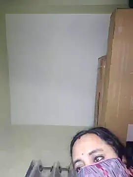 Snapshot of Sheela-Bhabi chatting on 12.29.24 Sheela-Bhabi online show from 12.29.24