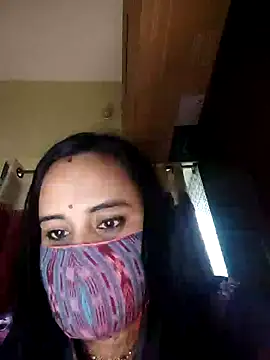 Snapshot of Sheela-Bhabi chatting on 01.12.25 Sheela-Bhabi online show from 01.12.25