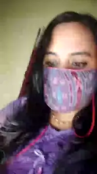 Snapshot of Sheela-Bhabi chatting on 01.12.25 Sheela-Bhabi online show from 01.12.25