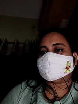 Snapshot of Sheela-Bhabi chatting on 02.17.25 Sheela-Bhabi online show from 02.17.25