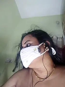 Snapshot of Sheela-Bhabi chatting on 03.15.25 Sheela-Bhabi online show from 03.15.25