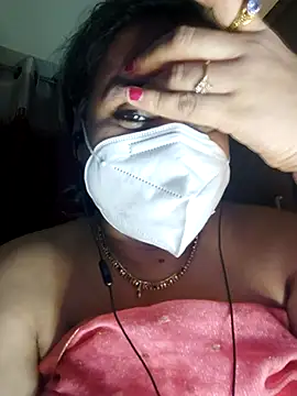 Snapshot of Sheela-Bhabi chatting on 03.22.25 Sheela-Bhabi online show from 03.22.25