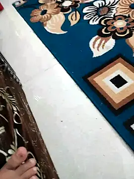 Snapshot of Sheela-Bhabi chatting on 11.13.25 Sheela-Bhabi online show from 11.13.25