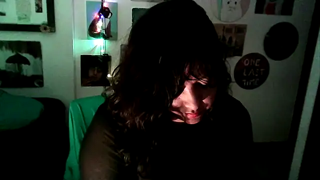 soynanabela28 online show from 03.19.25