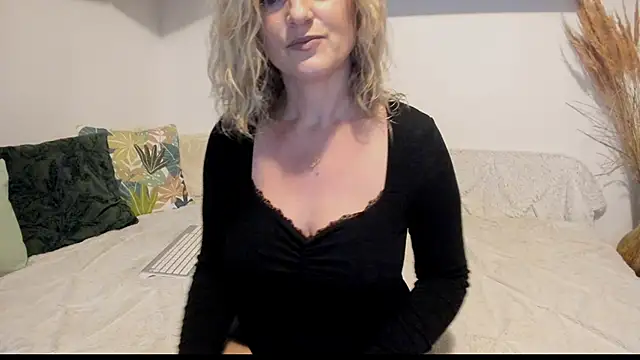 Jadore able online show from 11.20.25