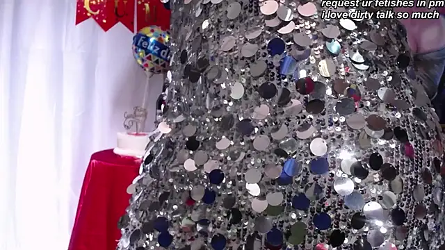 Snapshot of mia_beatles chatting on 06.16.26 mia beatles online show from 06.16.26