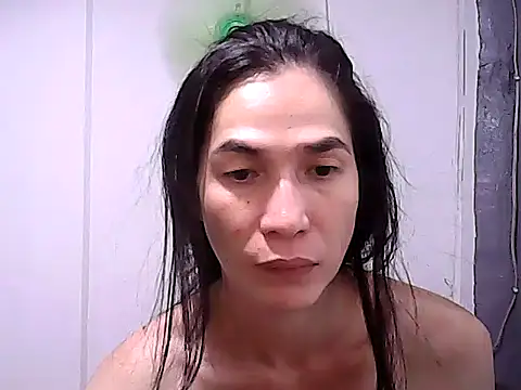 Snapshot of BigDickTrans chatting on 01.19.26 BigDickTrans online show from 01.19.26