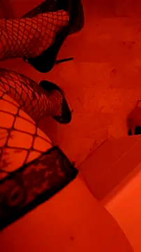 Misspadrona88 online show from 12.22.25