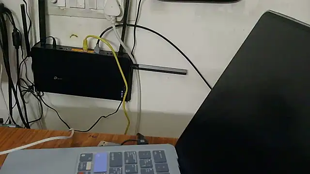 Snapshot of aliyadsouza chatting on 12.01.25 aliyadsouza online show from 12.01.25