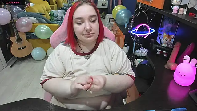 Softie Sofy online show from 03.07.25