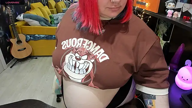 Softie Sofy online show from 03.11.25