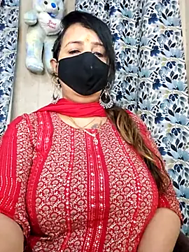 Snapshot of cute-tanvi chatting on 02.11.26 cute-tanvi online show from 02.11.26