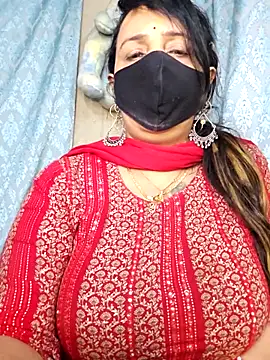 Snapshot of cute-tanvi chatting on 02.25.26 cute-tanvi online show from 02.25.26