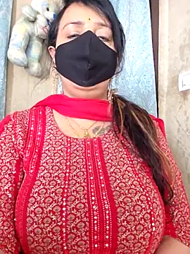 Snapshot of cute-tanvi chatting on 03.02.26 cute-tanvi online show from 03.02.26