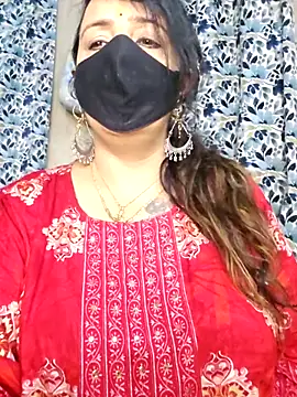 cute-tanvi online show from 03.20.26