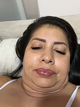 Snapshot of natural_bigboobs chatting on 02.10.25 natural bigboobs online show from 02.10.25