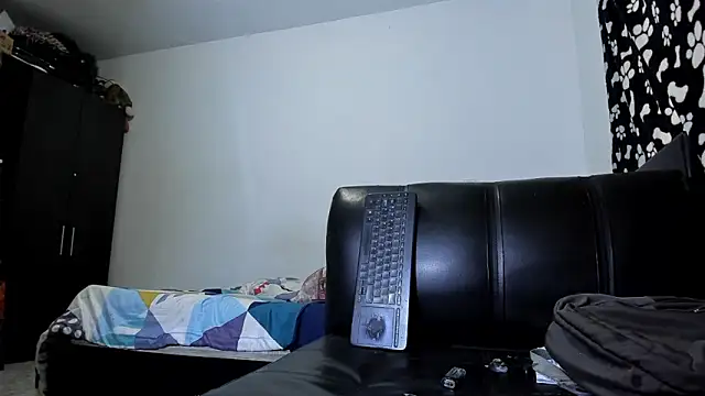 ares sexxx online show from 10.18.25